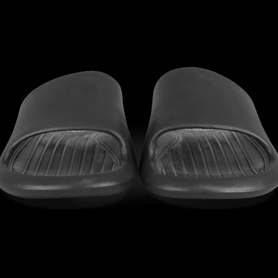 Badslippers ZWART