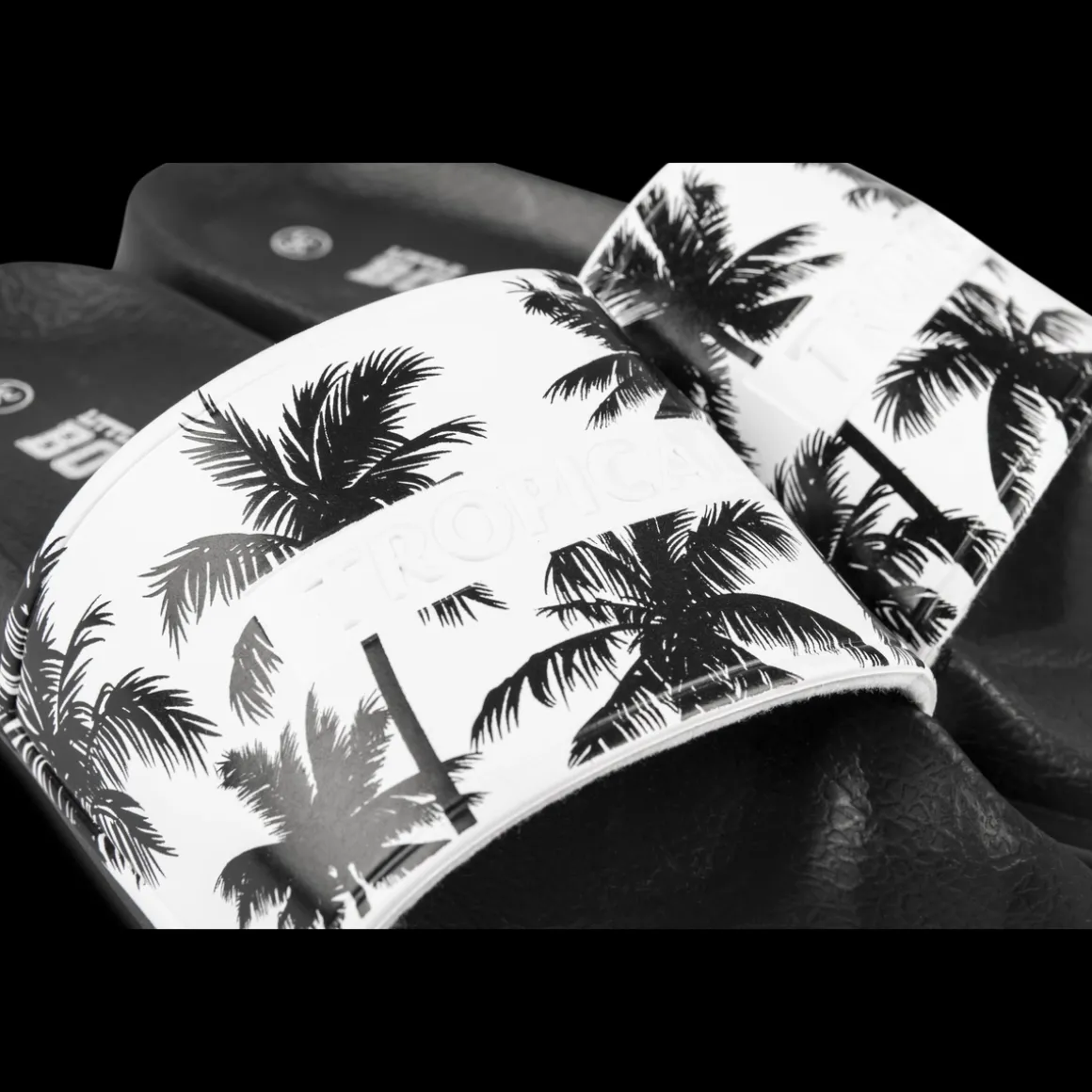 Badslippers ZWART