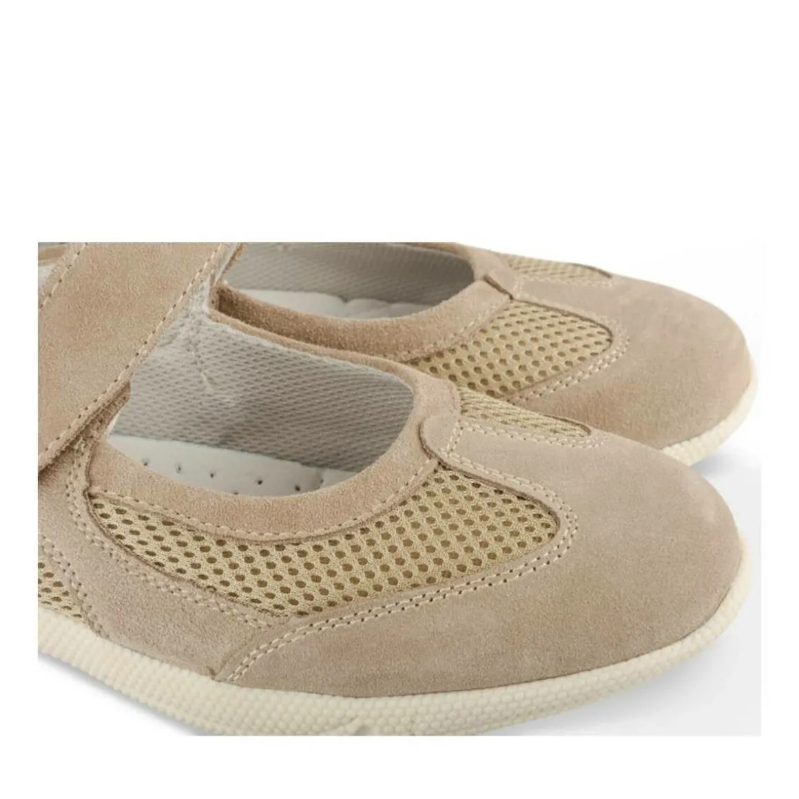 Ballerina's BEIGE EVITA LEER