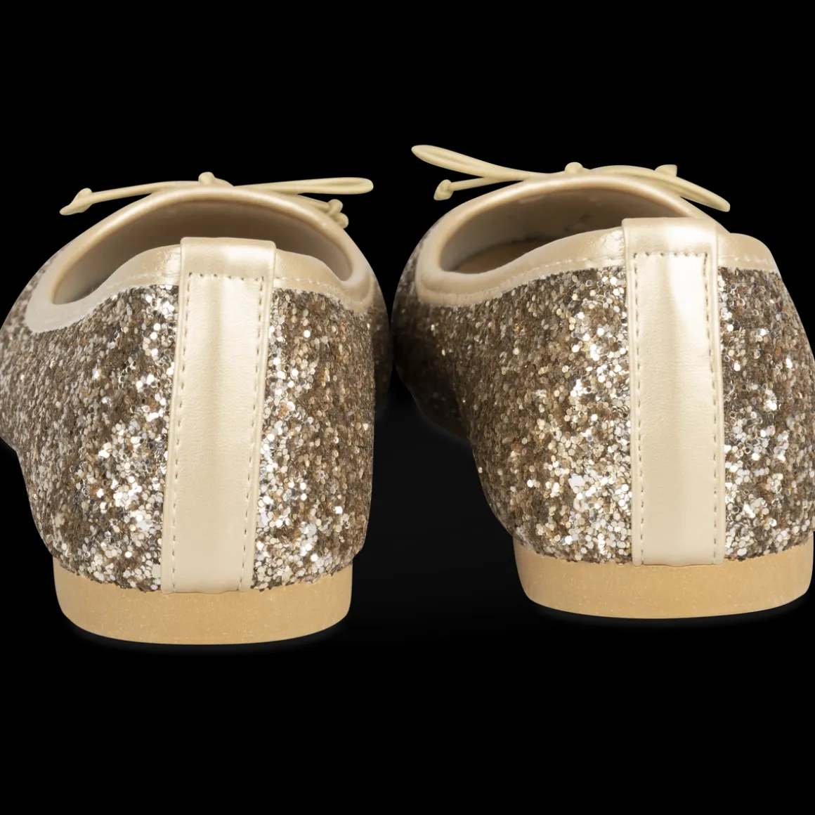 Ballerina's GOUD