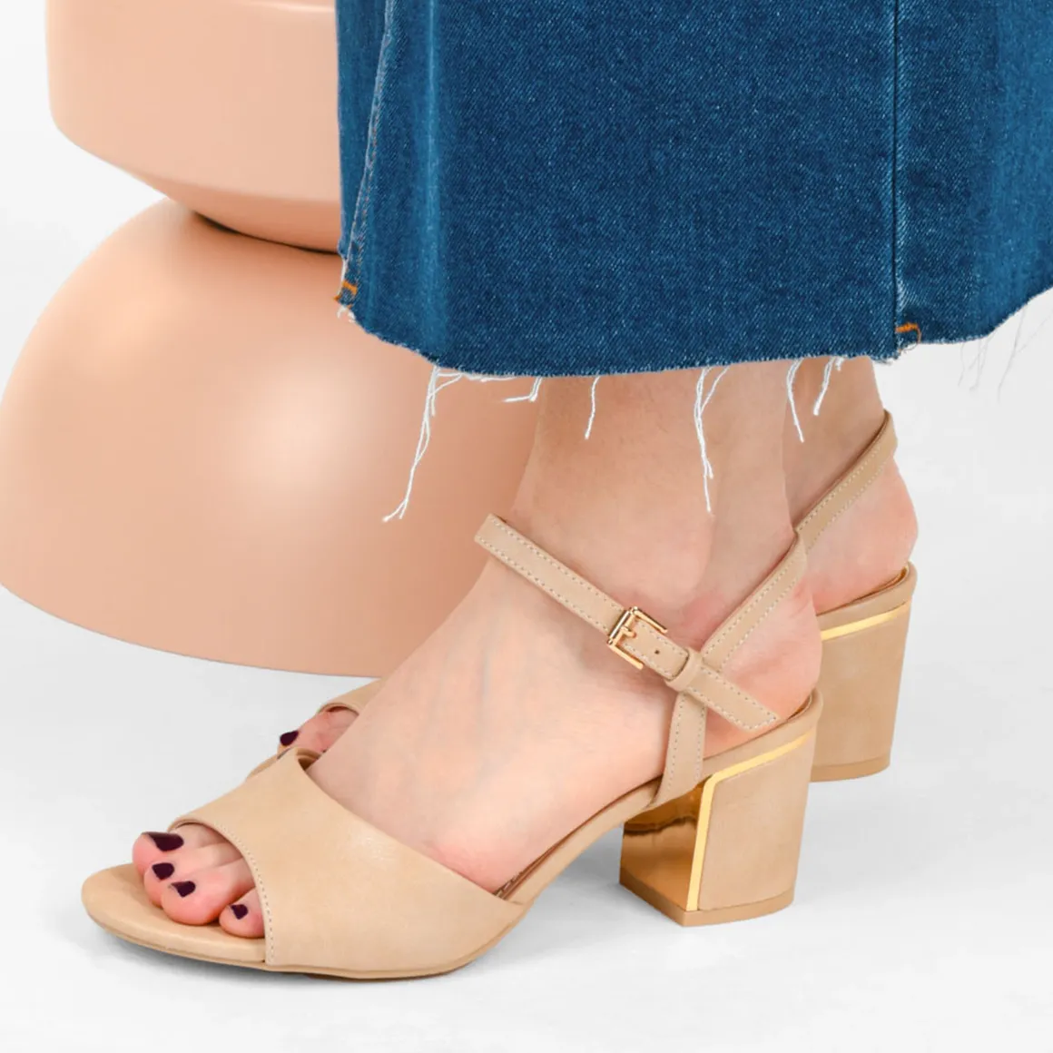 Sandalen BEIGE