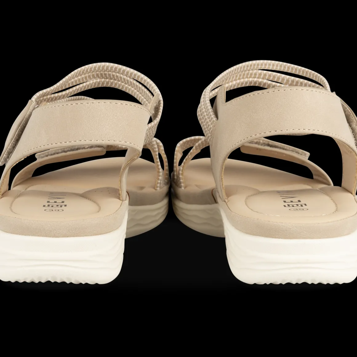 Sandalen BEIGE