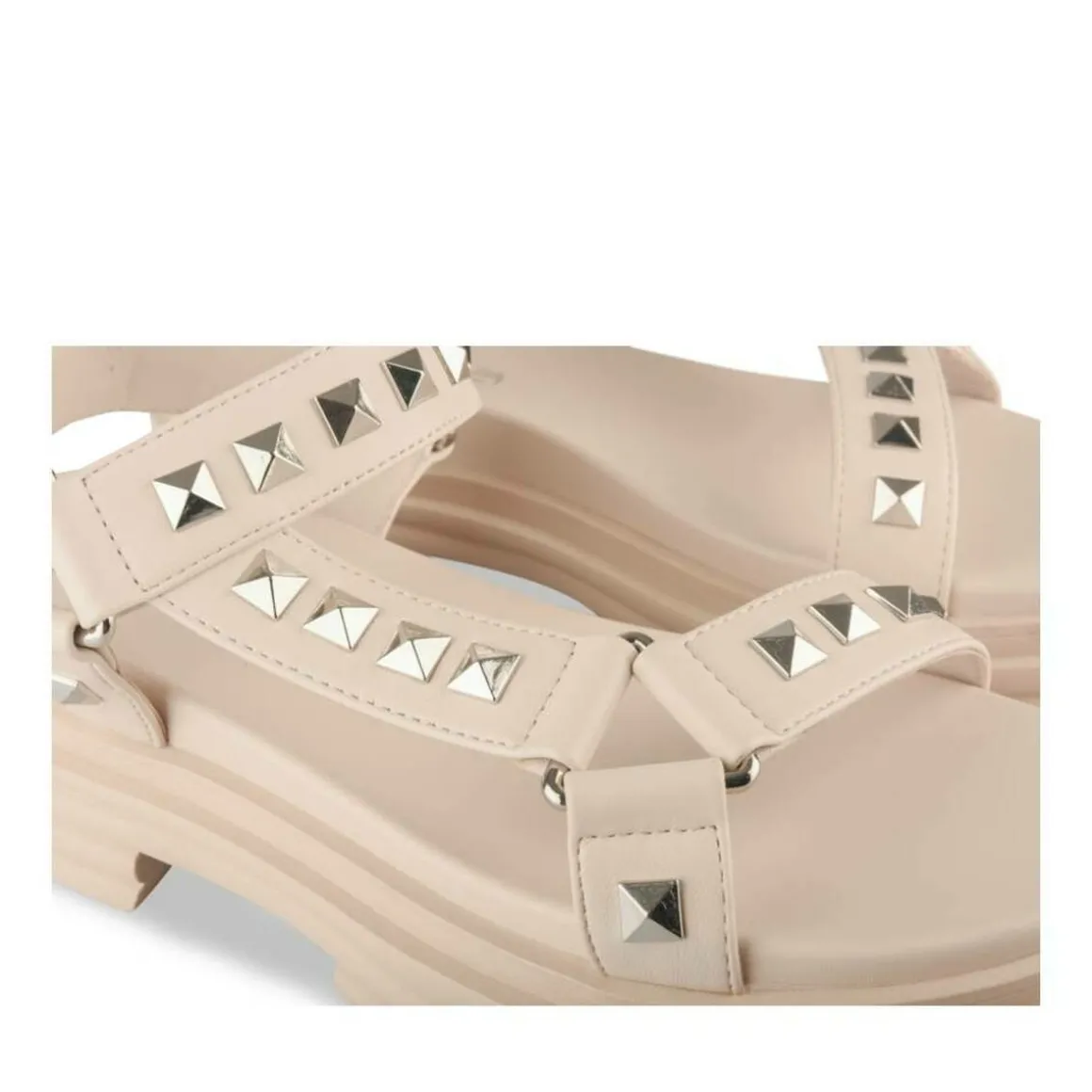 Sandalen BEIGE