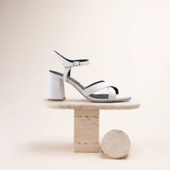 Sandalen WIT