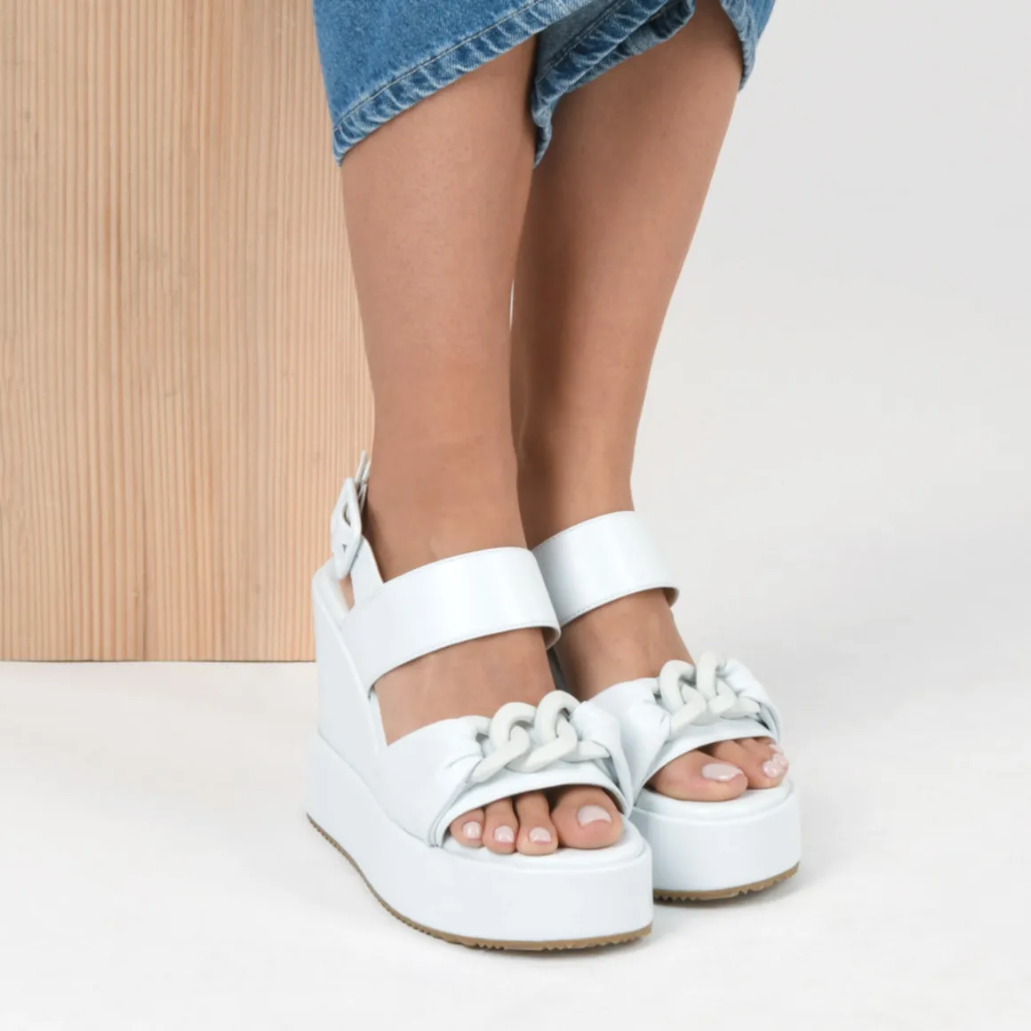 Sandalen WIT