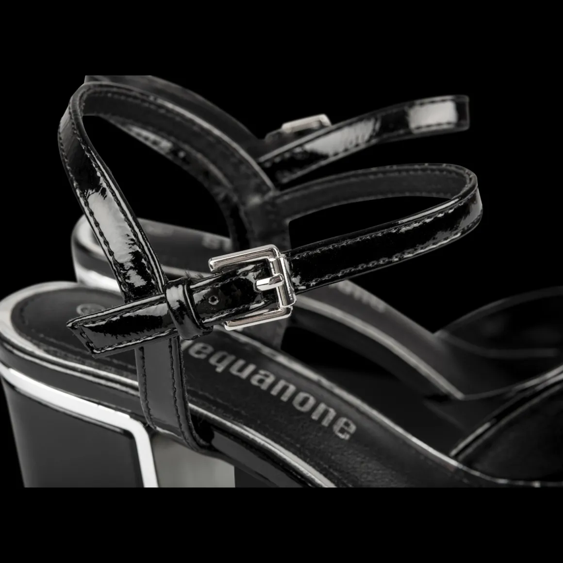 Sandalen ZWART