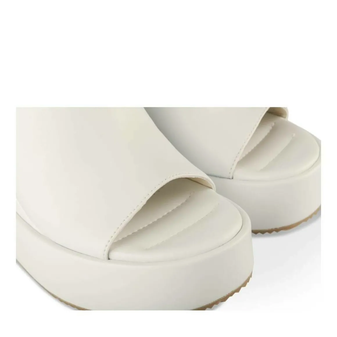 Slippers WIT