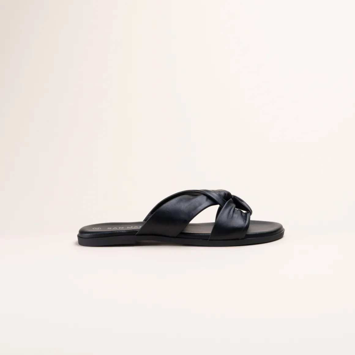 Slippers ZWART
