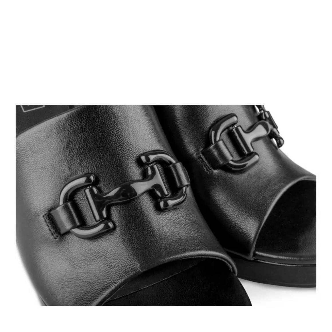 Slippers ZWART