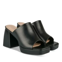 Slippers ZWART
