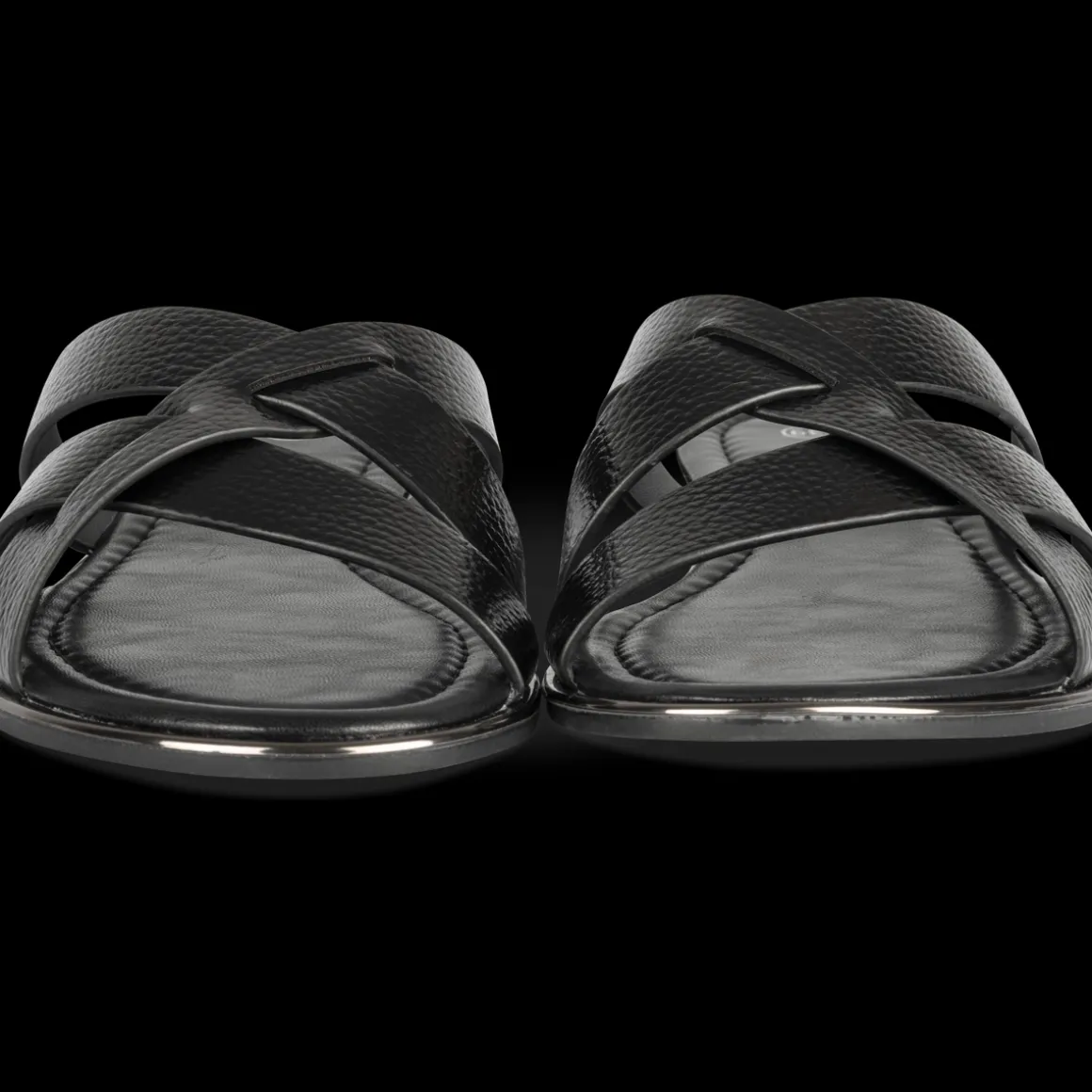 Slippers ZWART