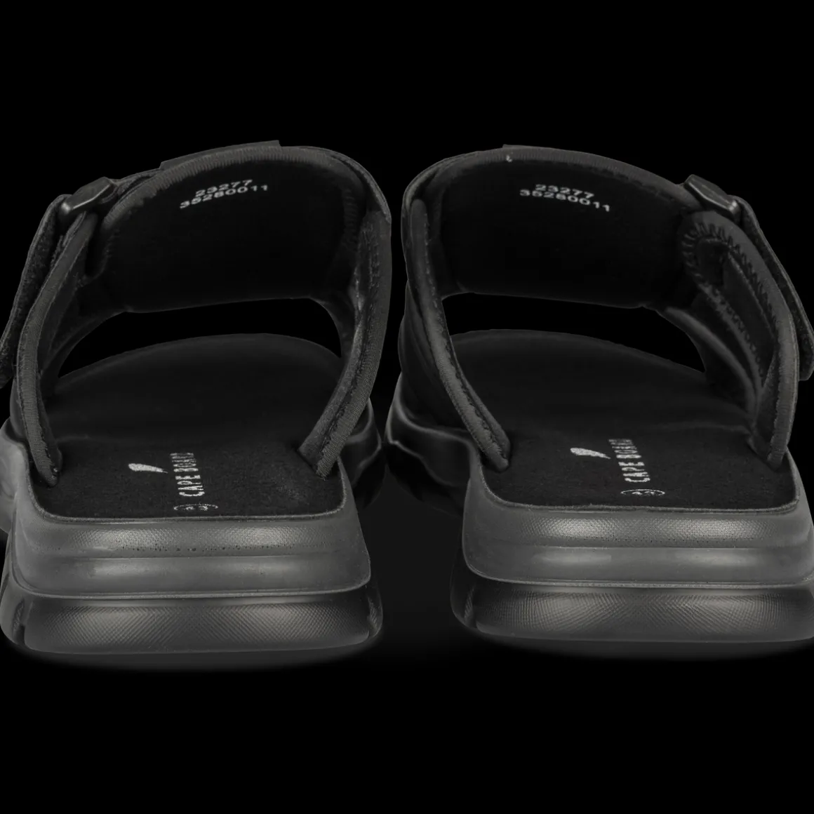 Slippers ZWART