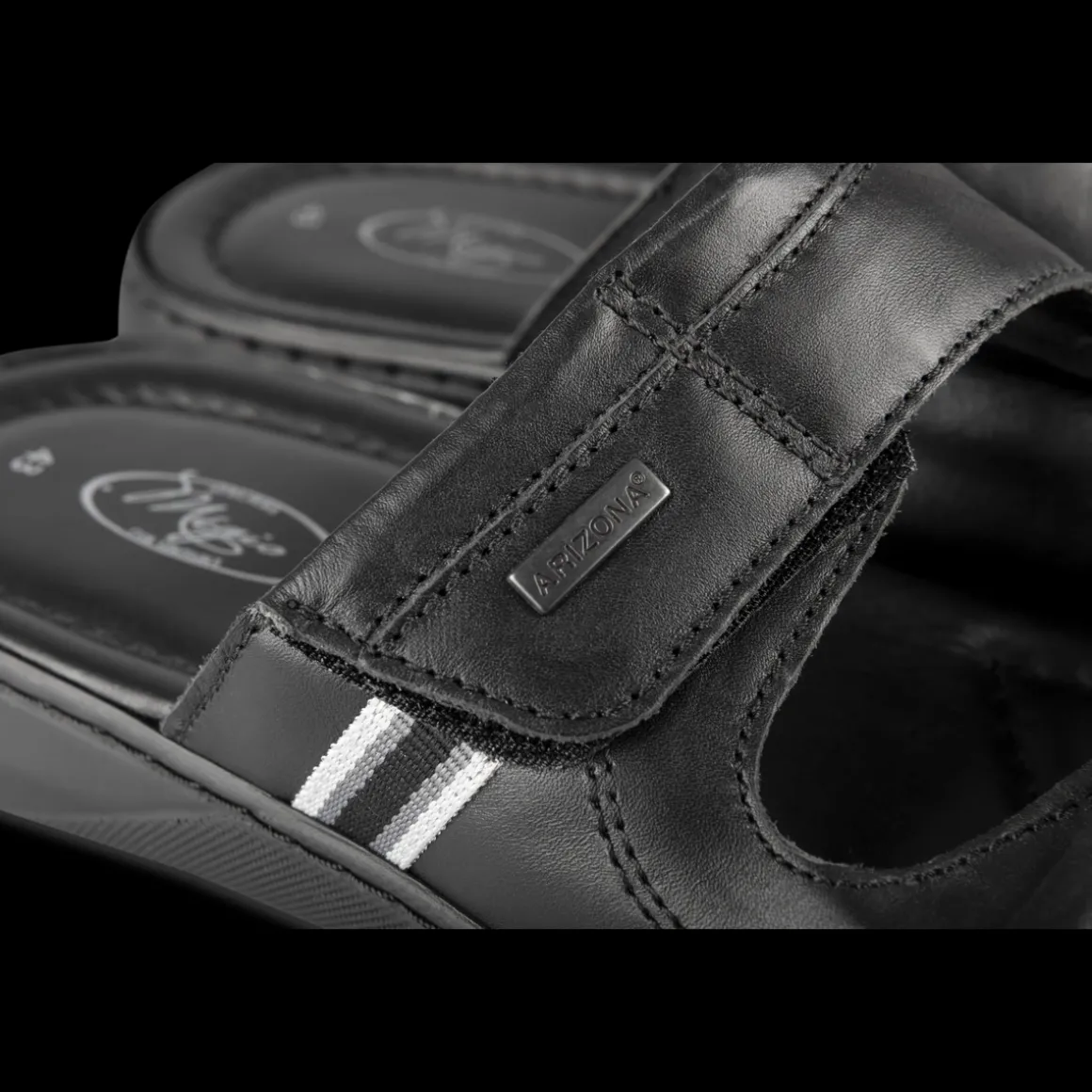 Slippers ZWART