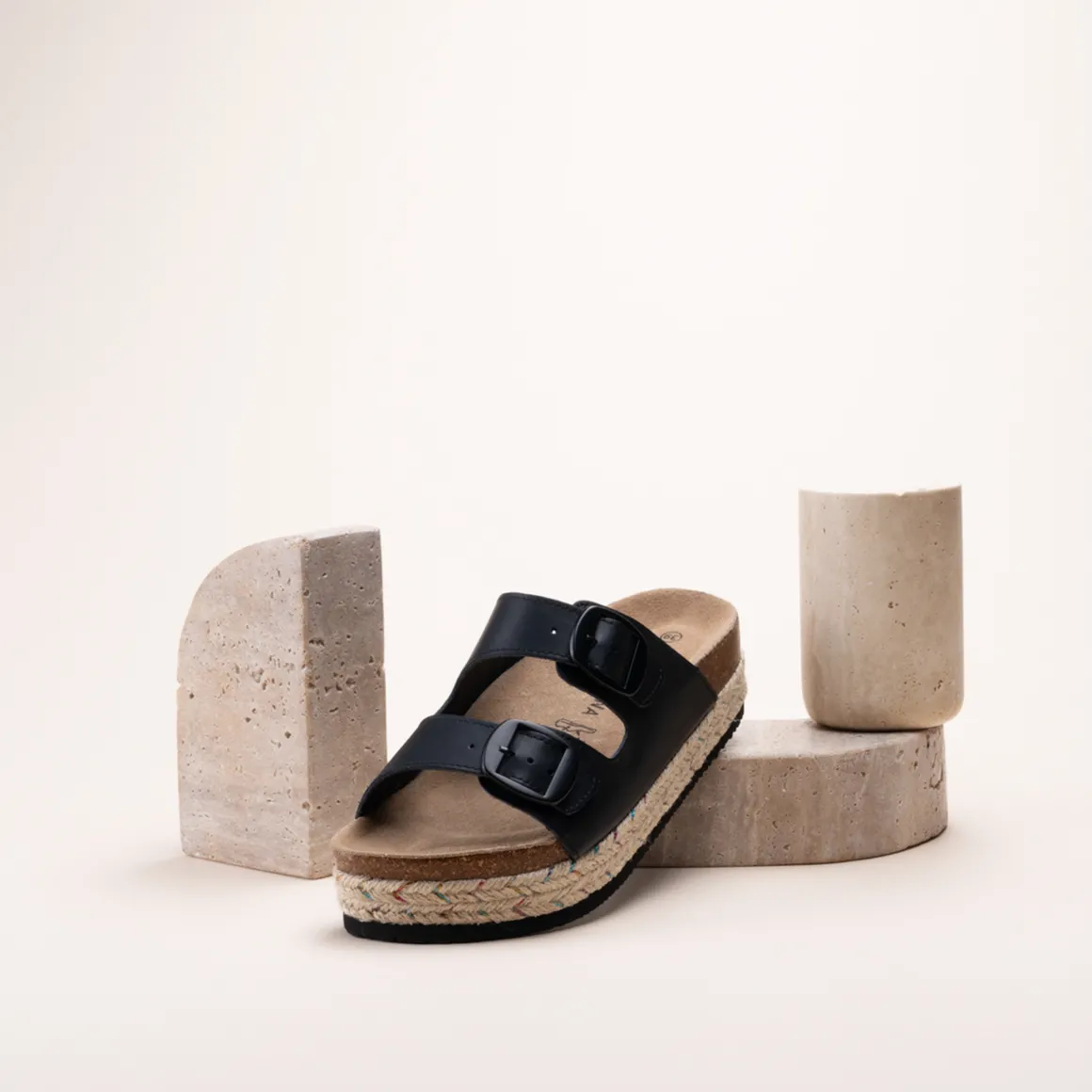 Slippers ZWART