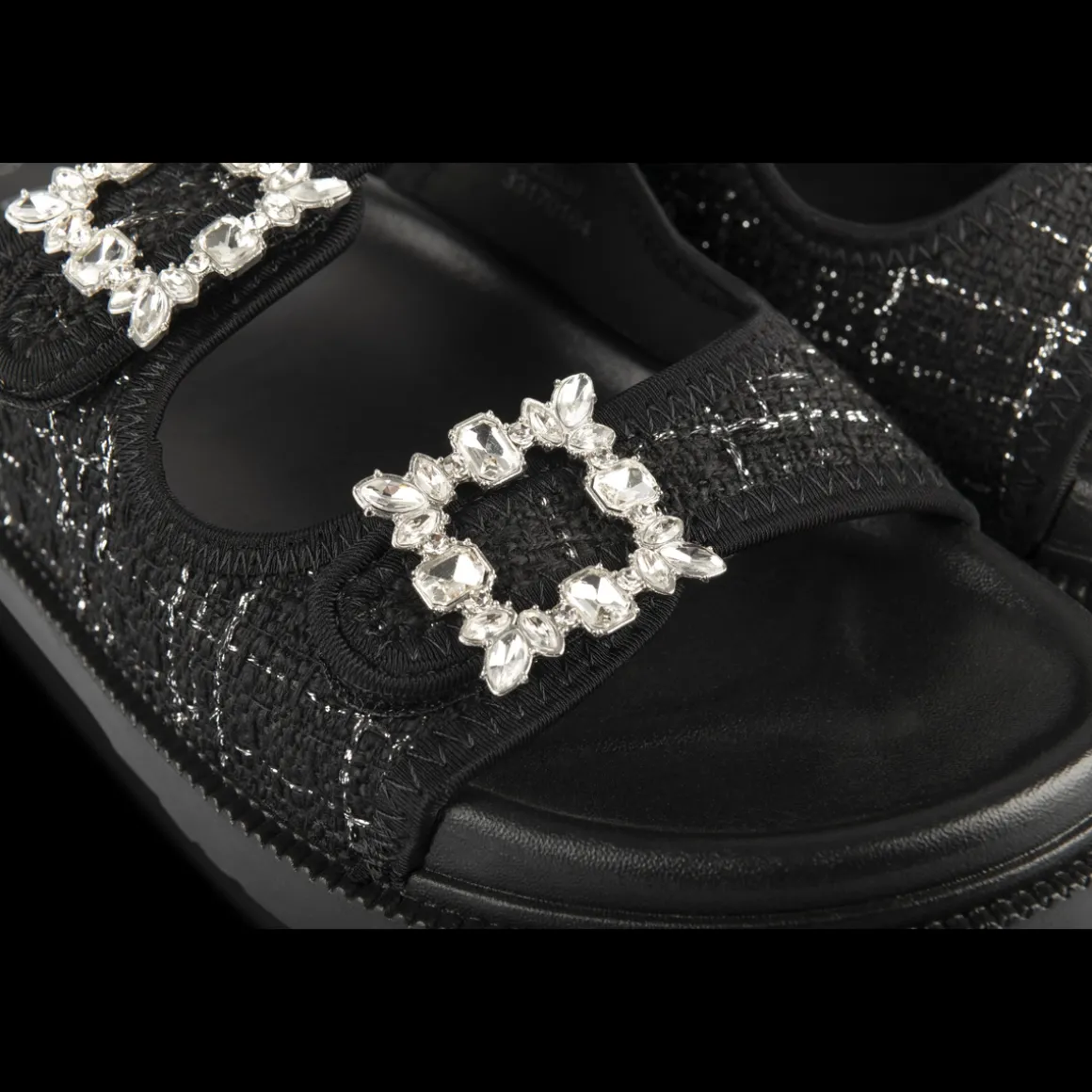 Slippers ZWART