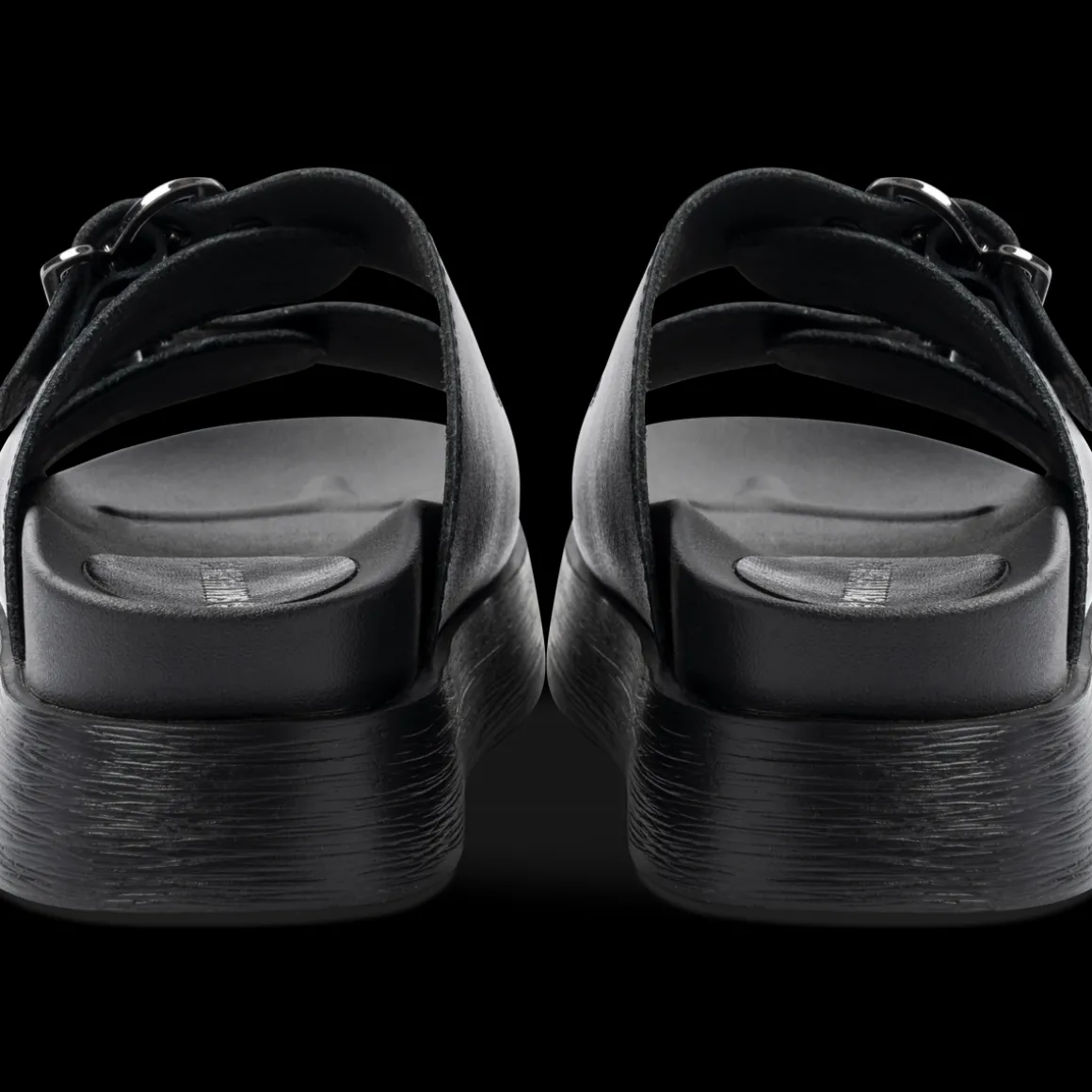 Slippers ZWART
