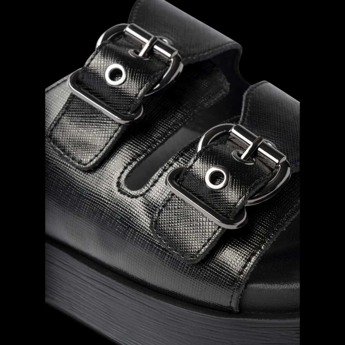Slippers ZWART
