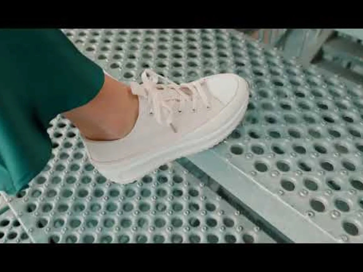 Sneakers BEIGE