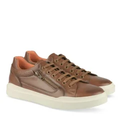 Sneakers COGNACKLEUR