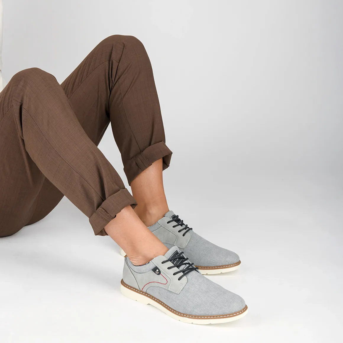 Sneakers GRIJS