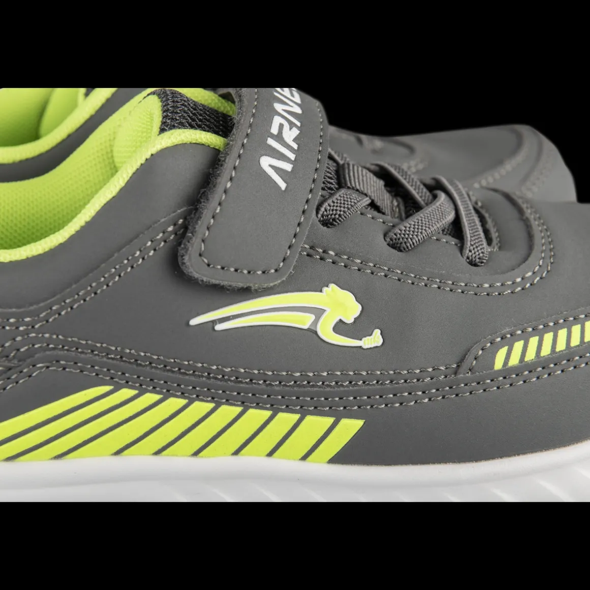 Sneakers GRIJS