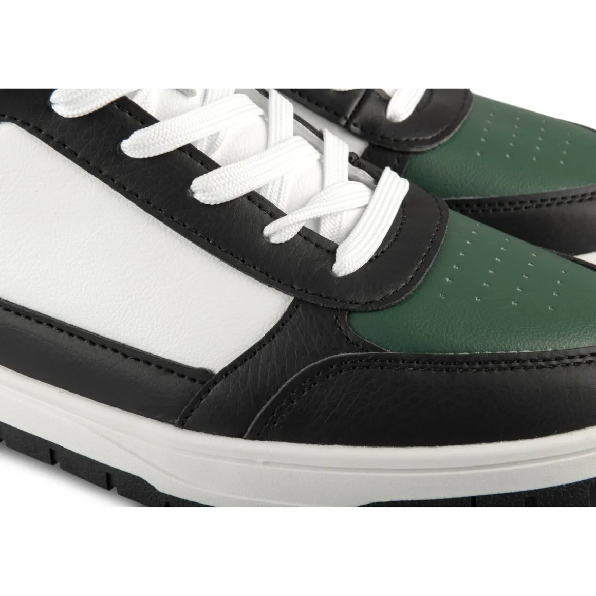 Sneakers GROEN