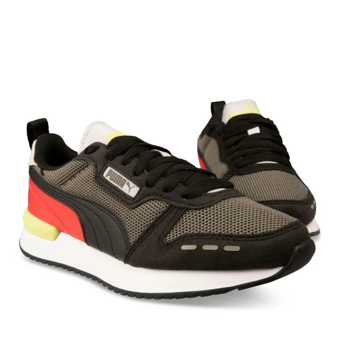 Sneakers R78 JR ZWART
