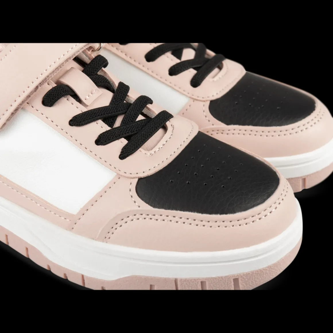 Sneakers ROZE