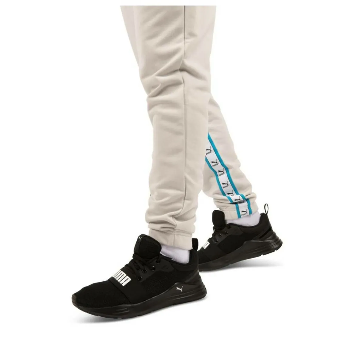 Sneakers Wired Run ZWART PUMA