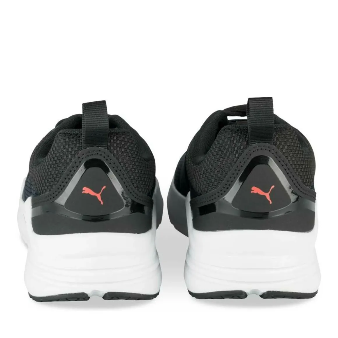 Sneakers Wired ZWART PUMA