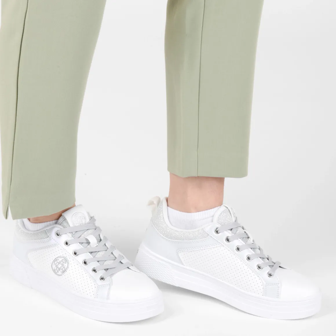 Sneakers WIT