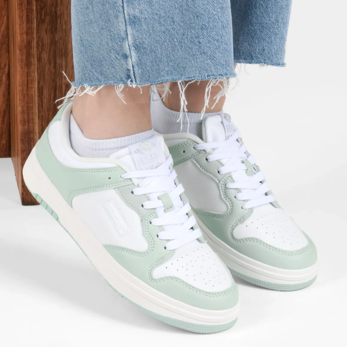 Sneakers WIT