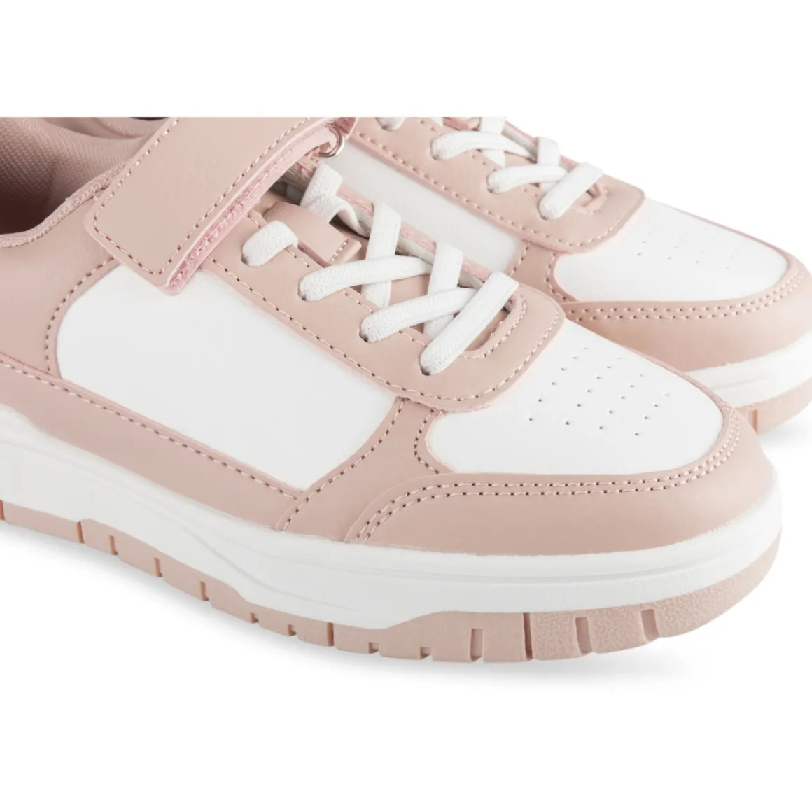 Sneakers WIT