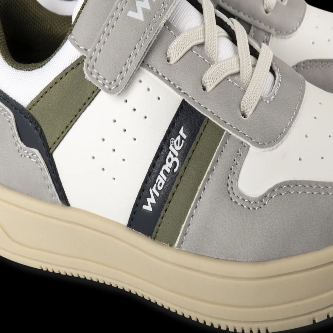Sneakers WIT
