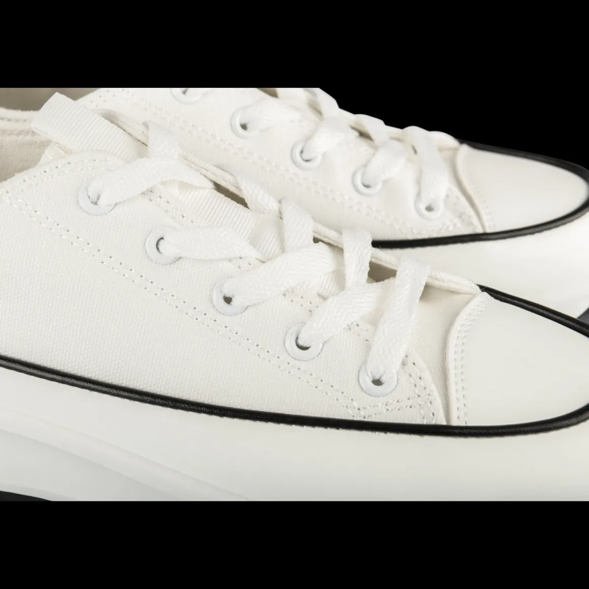 Sneakers WIT