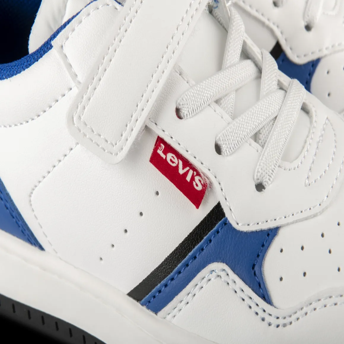Sneakers WIT