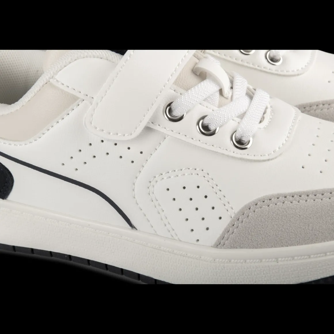 Sneakers WIT