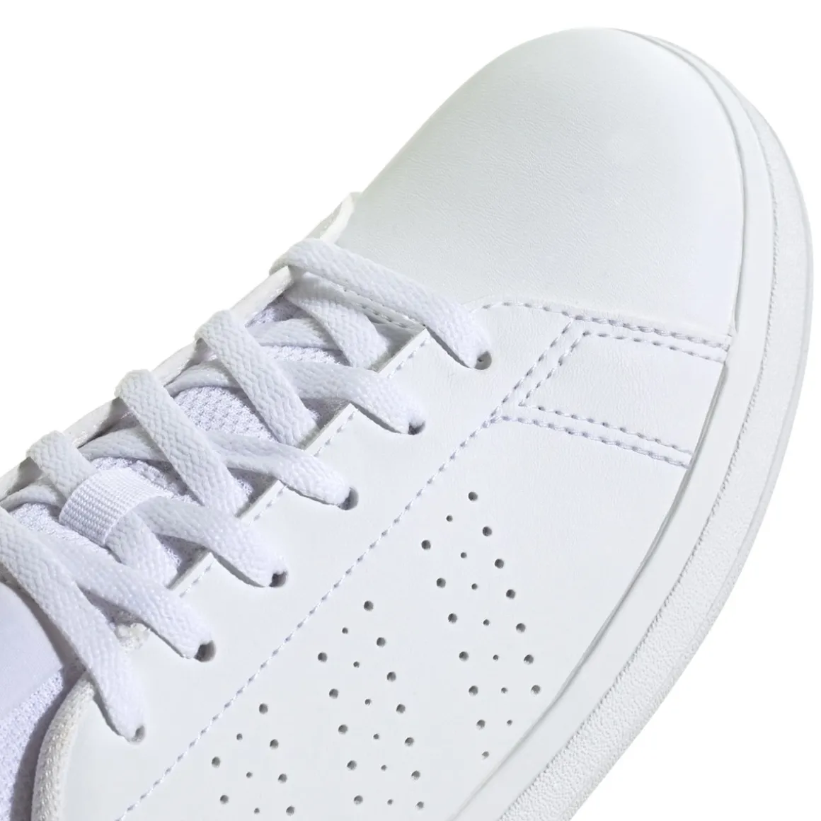 Sneakers WIT ADIDAS ADVANTAGE BASE