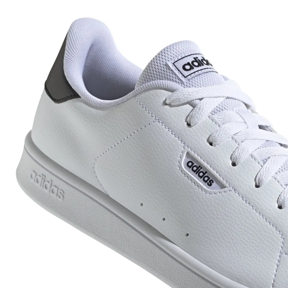Sneakers WIT ADIDAS Urban Court