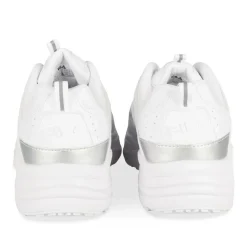 Sneakers WIT FILA Skye Teens