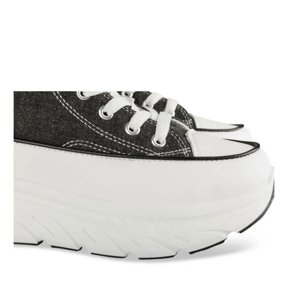 Sneakers ZWART