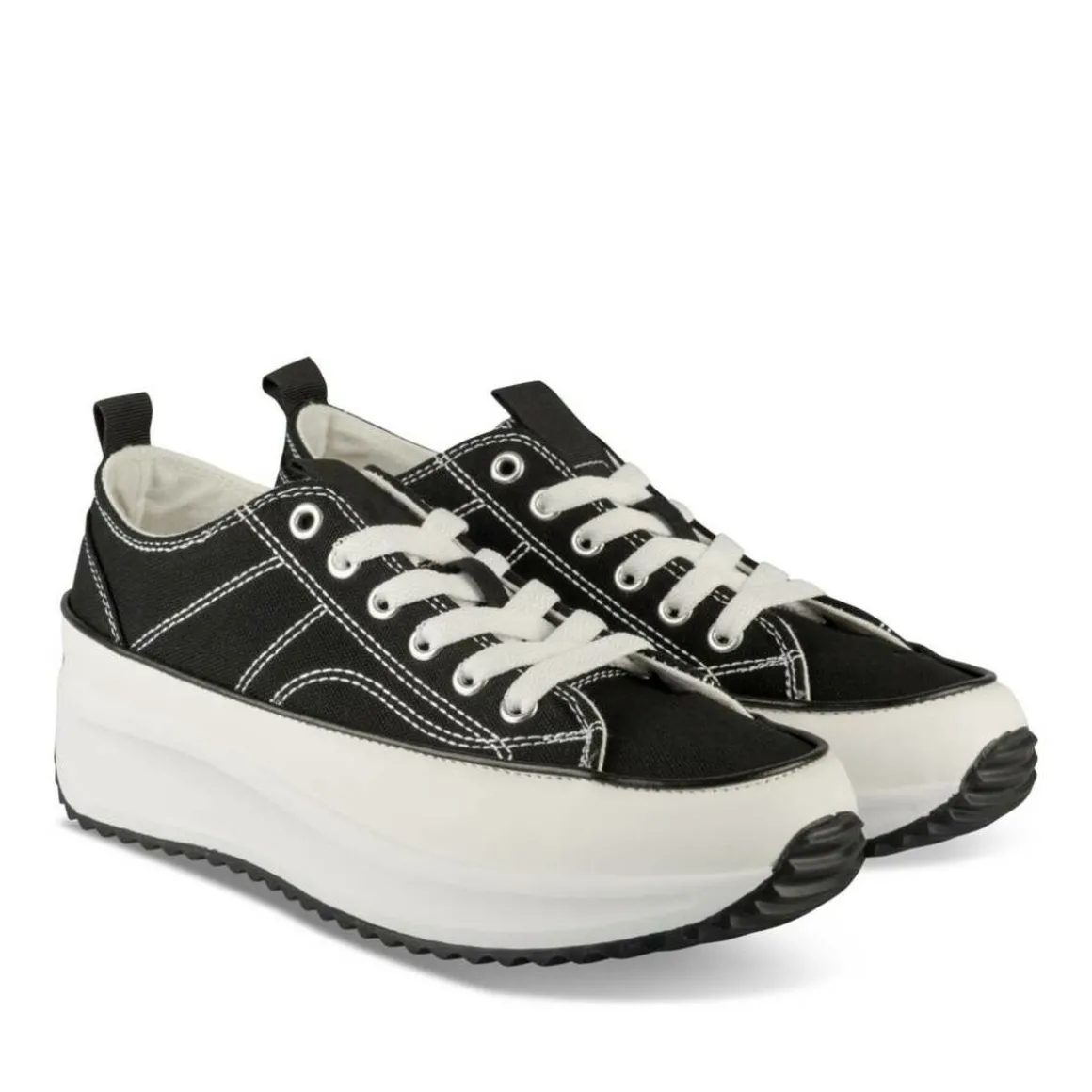 Sneakers ZWART