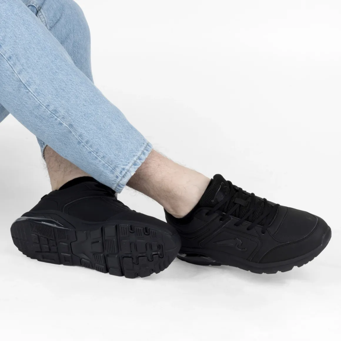Sneakers ZWART
