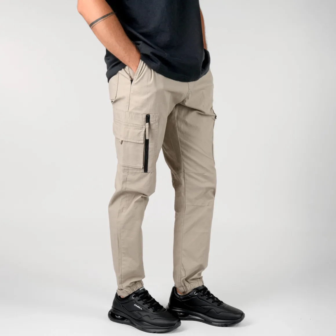 Sneakers ZWART