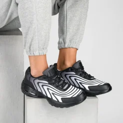 Sneakers ZWART