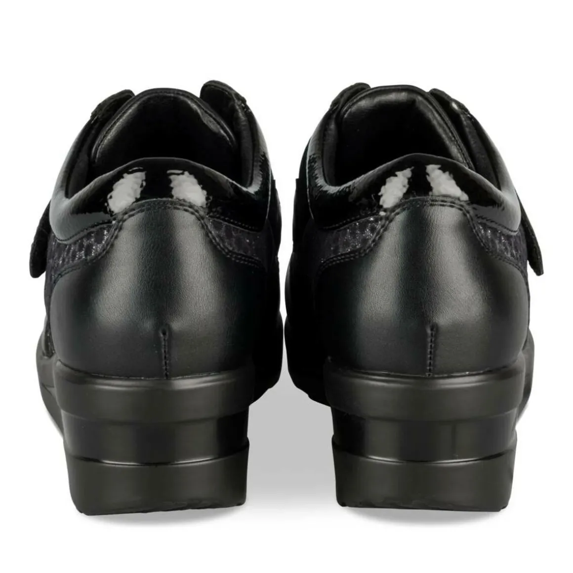 Sneakers ZWART