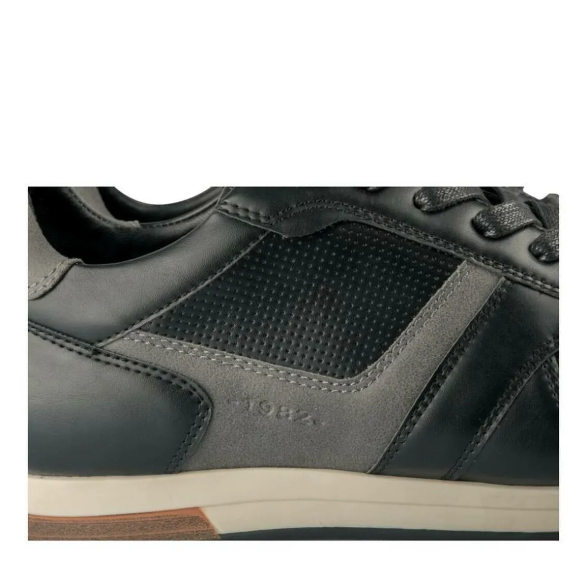 Sneakers ZWART