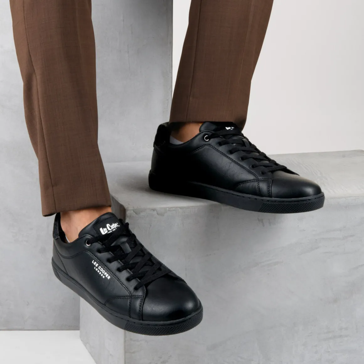 Sneakers ZWART