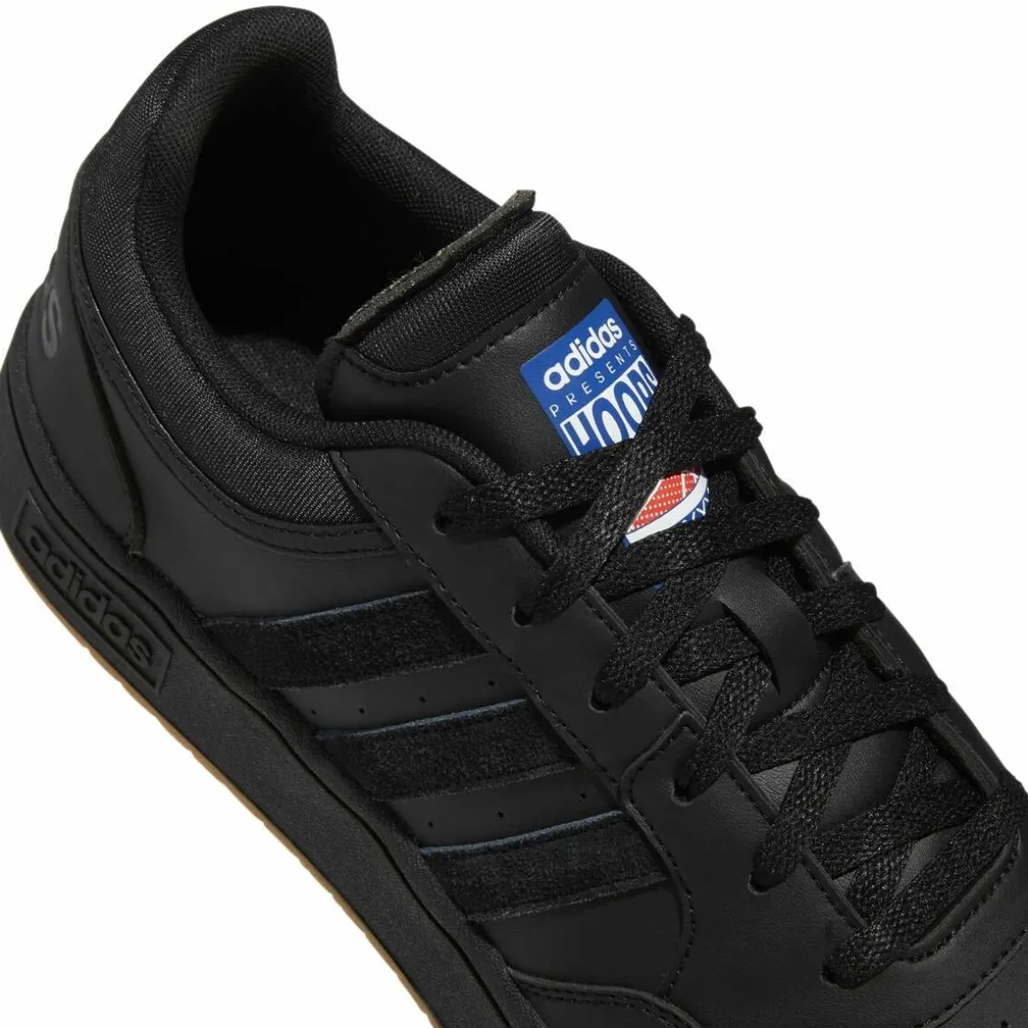 Sneakers ZWART ADIDAS HOOPS