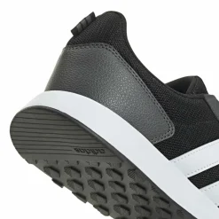 Sneakers ZWART ADIDAS Run 50